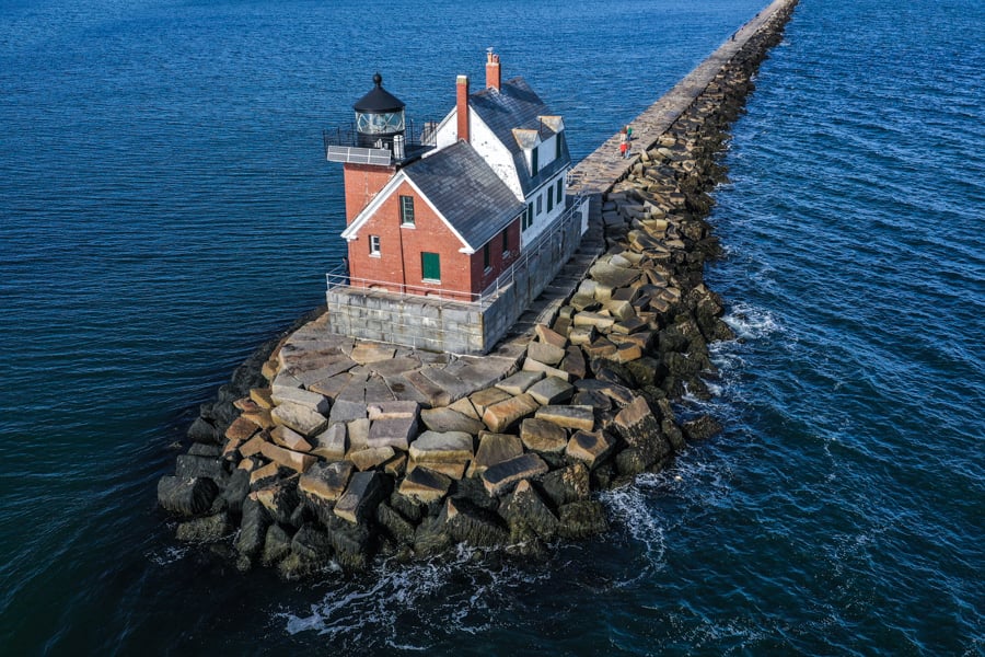 Maine Lighthouses Best Lighthouses In Maine Rockland Breakwater Light