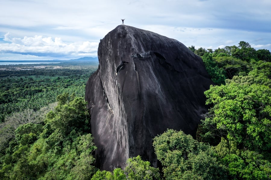 Best Hikes In Indonesia Trail Batu Baginda Belitung Boulder