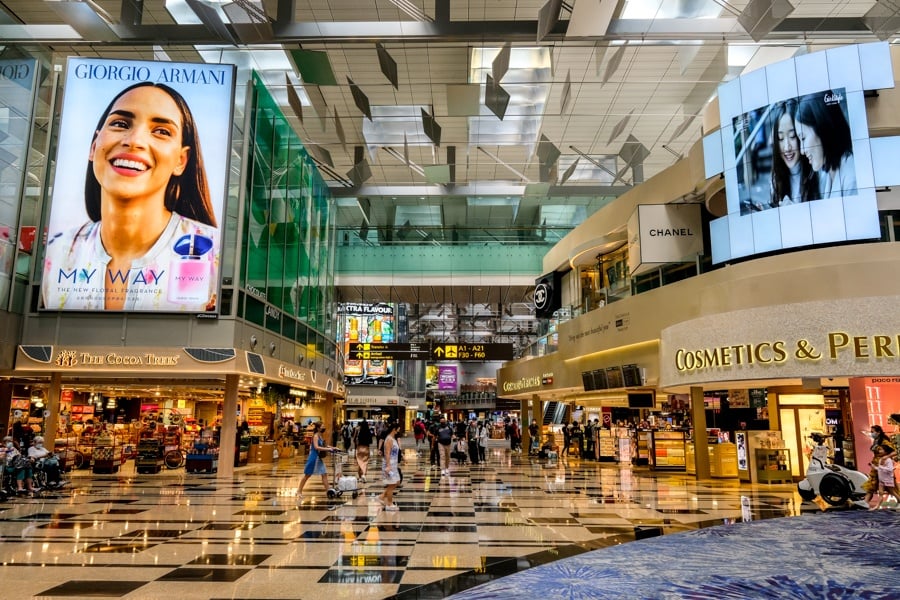 Shopping Mall Best Things To Do In Singapore Airport Layover Changi Jewel