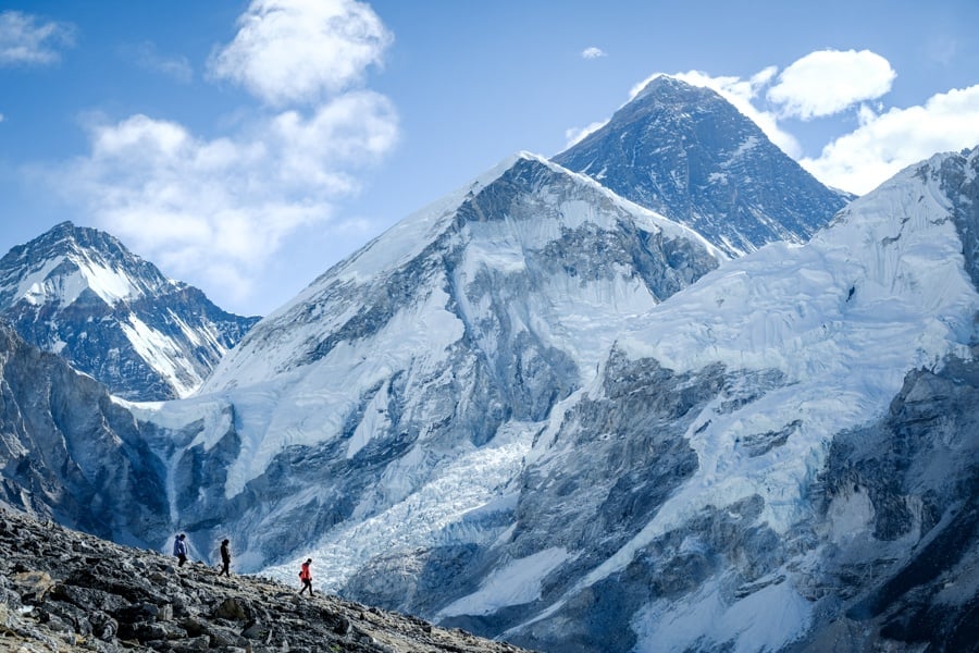 Hikers with Mt Everest on the Everest Base Camp Trek in Nepal