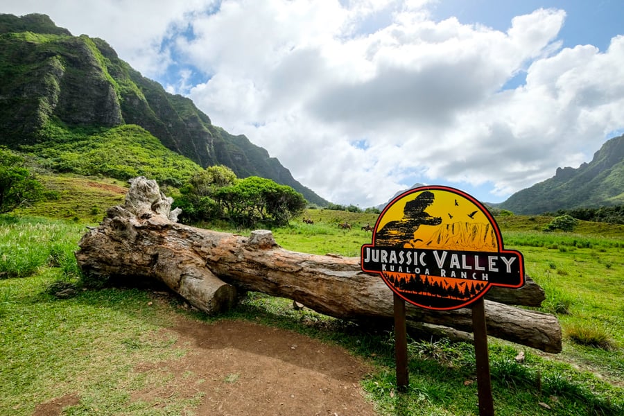 Best Things To Do In Oahu Hawaii Fun Couples Free Jurassic Park Valley Movie Film Site