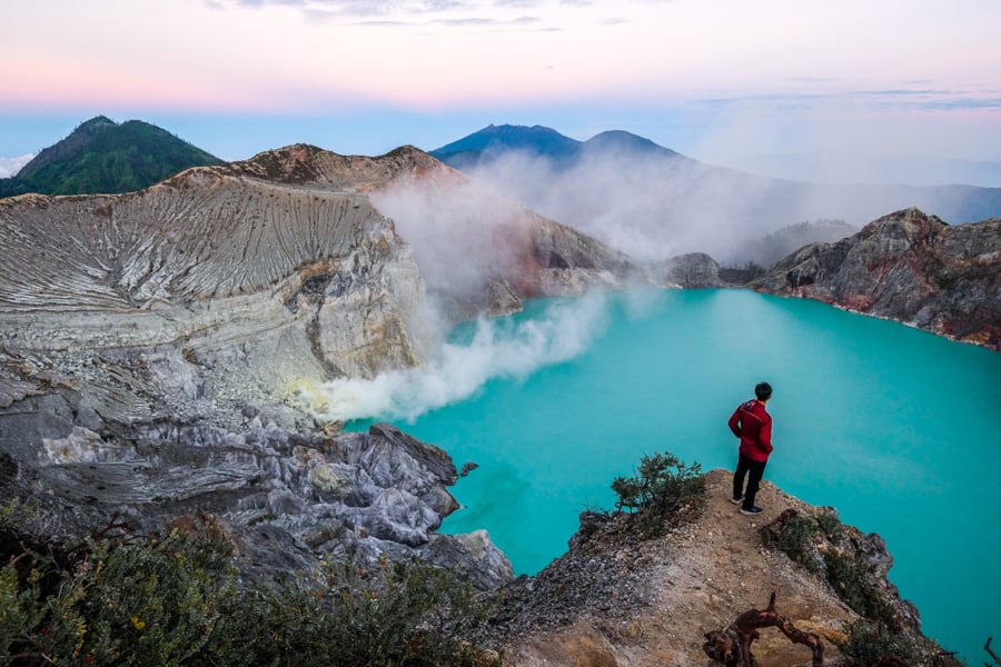 Kawah Ijen Volcano Mount Ijen Crater Lake Blue Fire Banyuwangi Indonesia