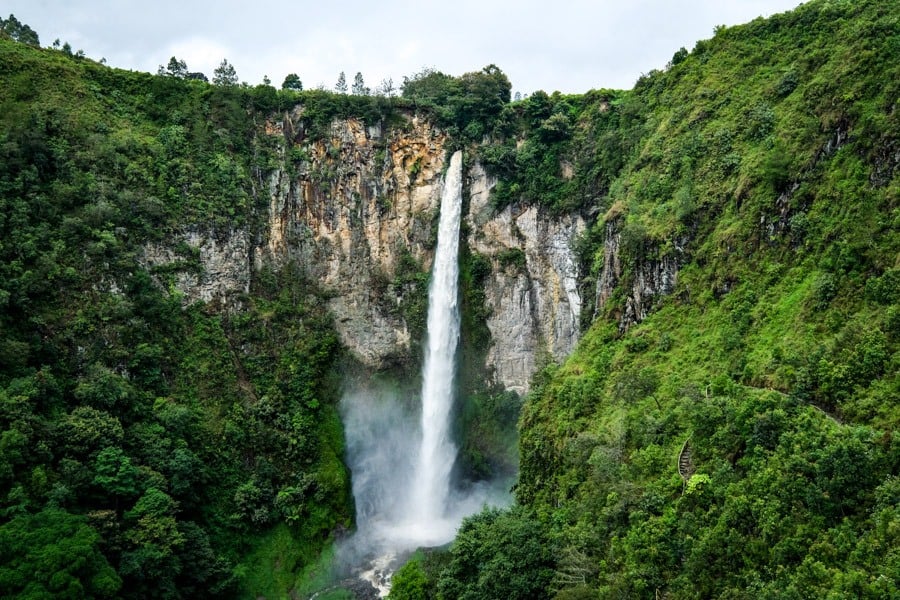 Sipiso Piso Waterfall Berastagi North Sumatra